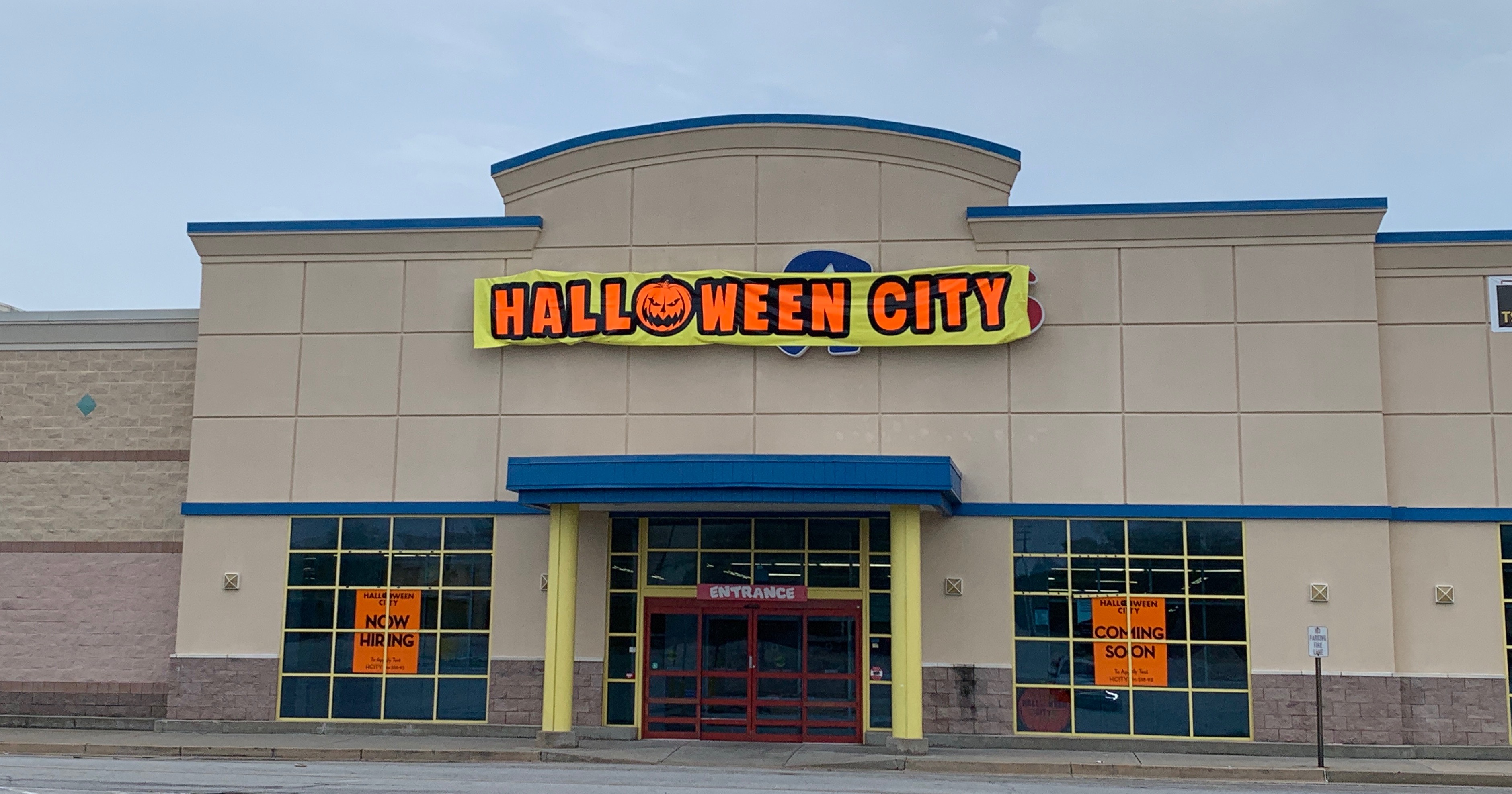 Halloween City Set to Open in Douglasville’s Former Toys “R” Us Space