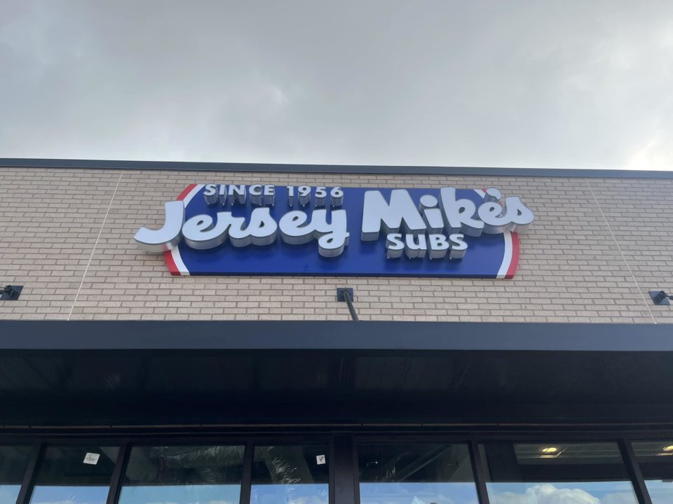 Number of Jersey Mike's locations in the USA in 2023